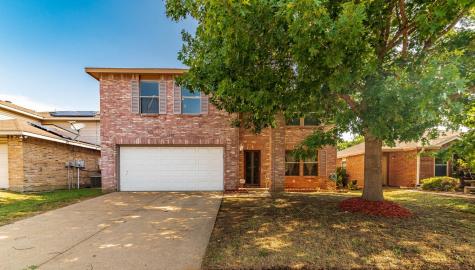 4256 Meadowknoll Drive Fort Worth TX 76123
