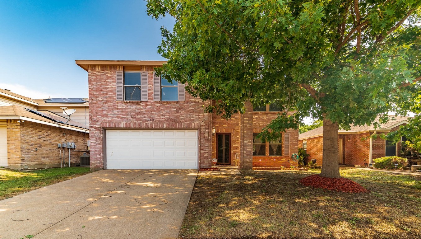4256 Meadowknoll Drive Fort Worth TX 76123