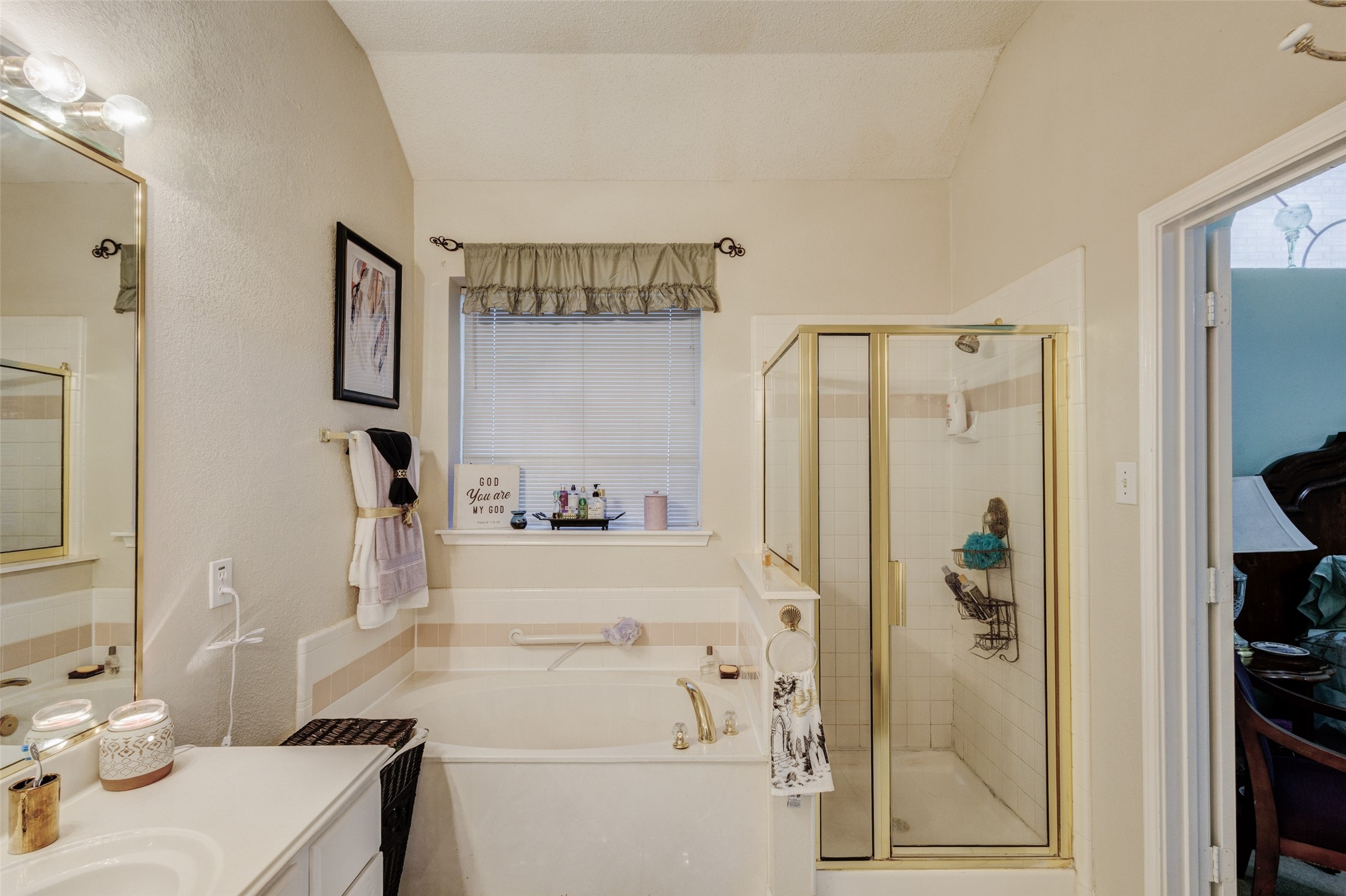 1403 Dutchman Creek Drive Desoto TX 75115