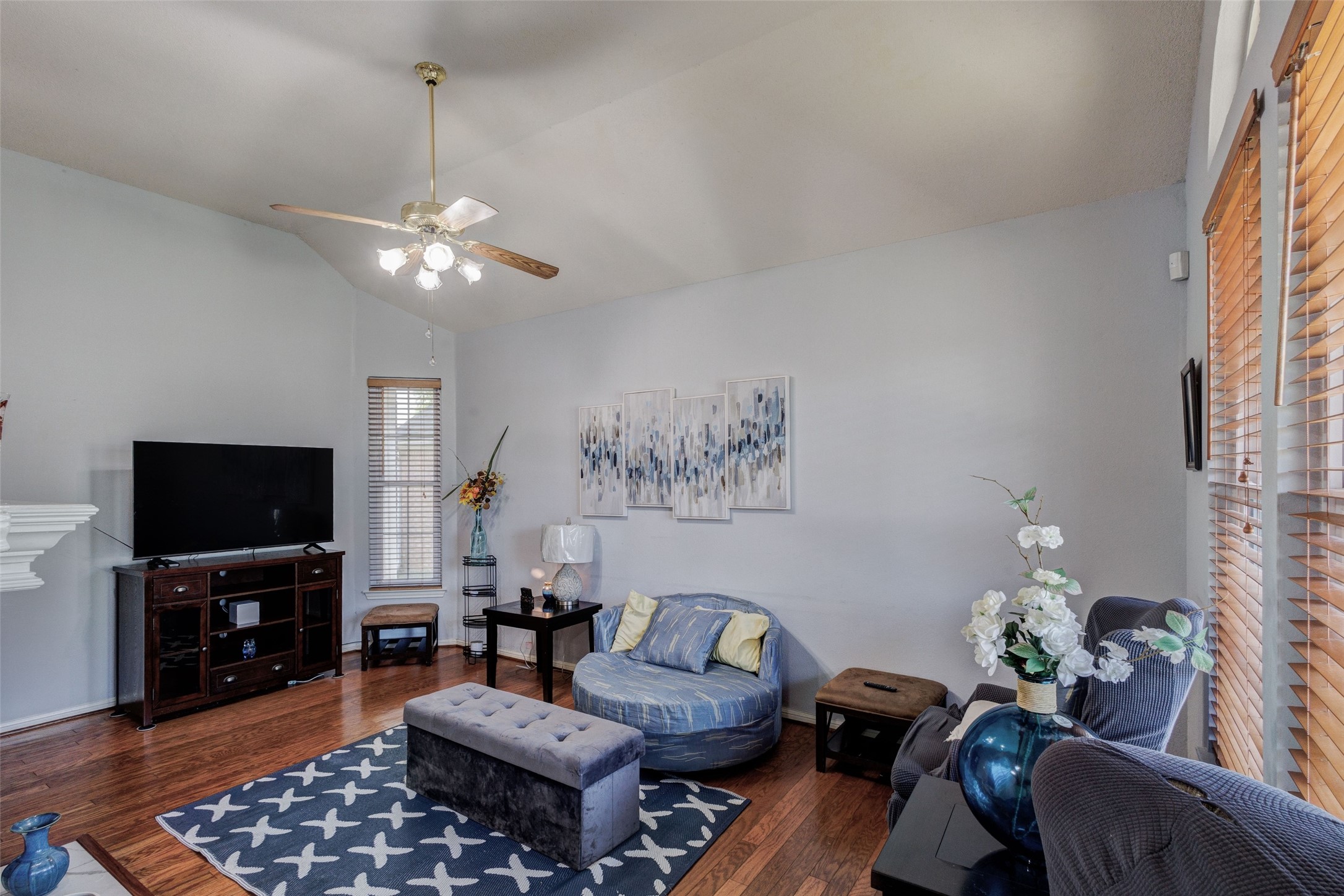 1403 Dutchman Creek Drive Desoto TX 75115