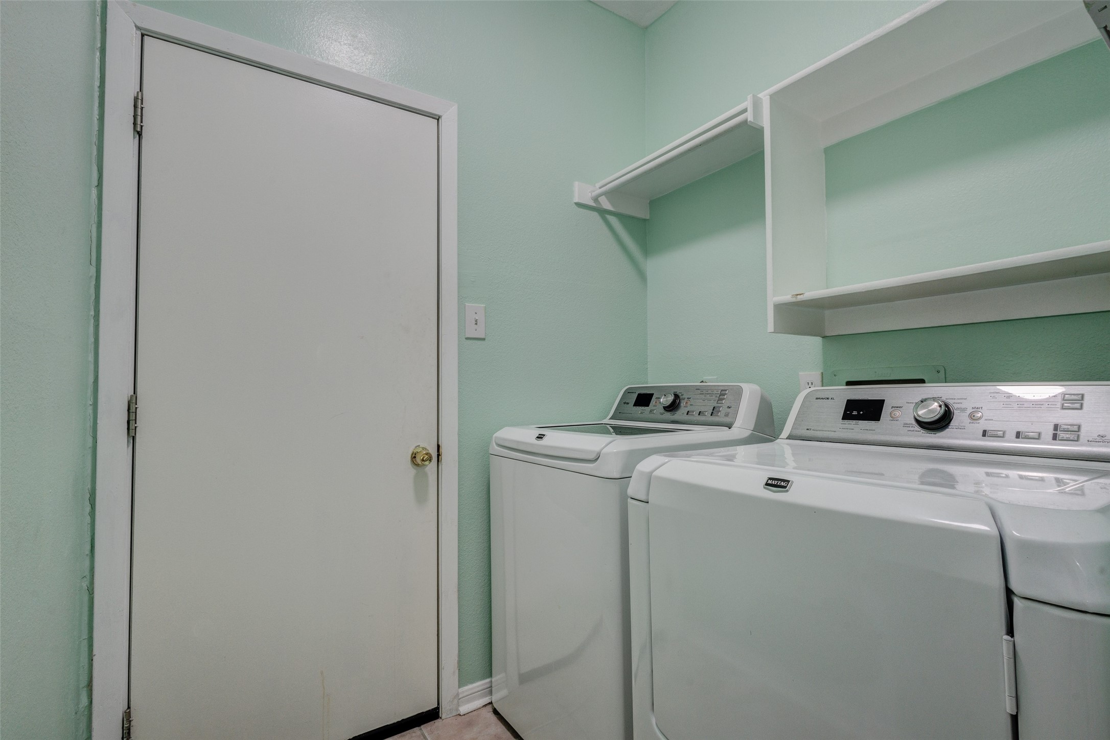 1403 Dutchman Creek Drive Desoto TX 75115