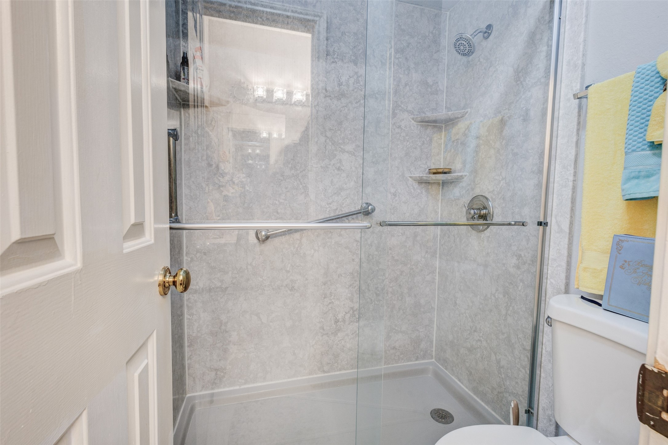 1403 Dutchman Creek Drive Desoto TX 75115
