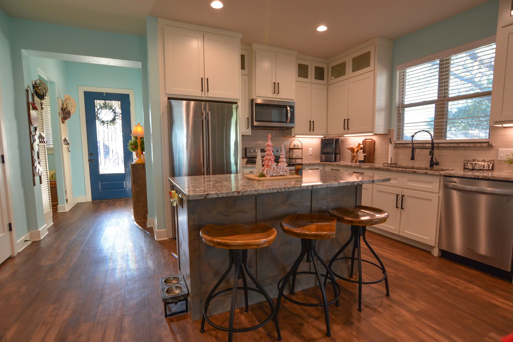 601 Mathew Street Grandview TX 76050