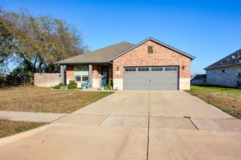 601 Mathew Street Grandview TX 76050