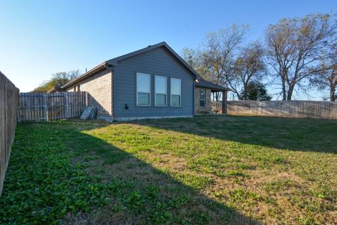 601 Mathew Street Grandview TX 76050