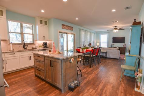 601 Mathew Street Grandview TX 76050