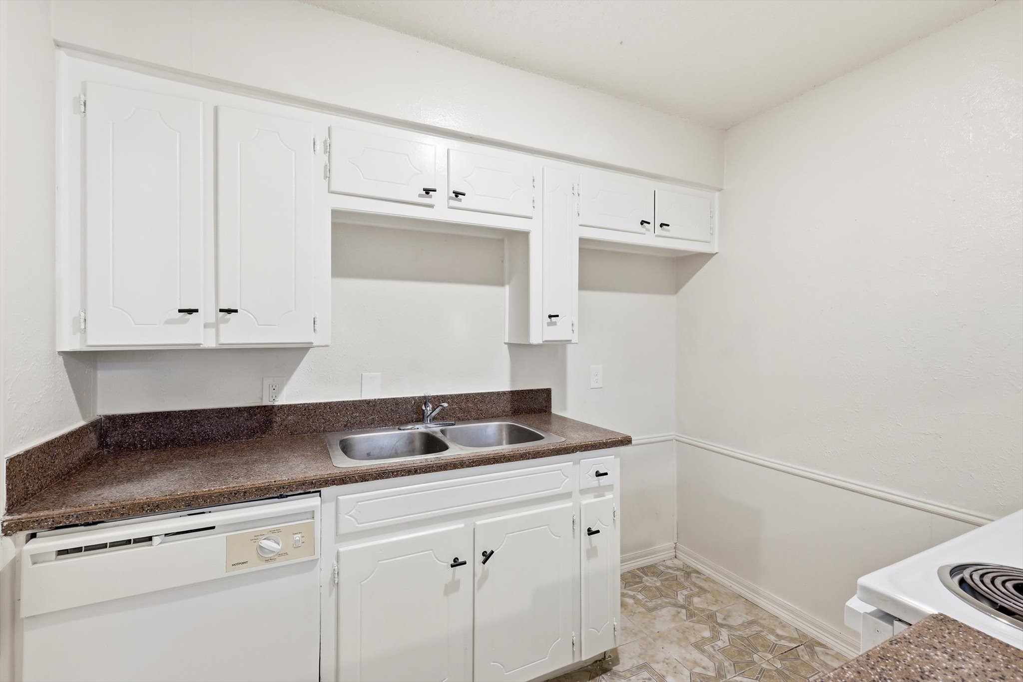 756 E Pecan Street Hurst TX 76053
