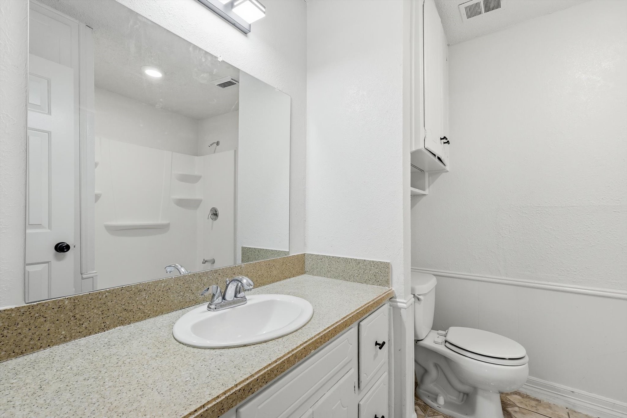 756 E Pecan Street Hurst TX 76053
