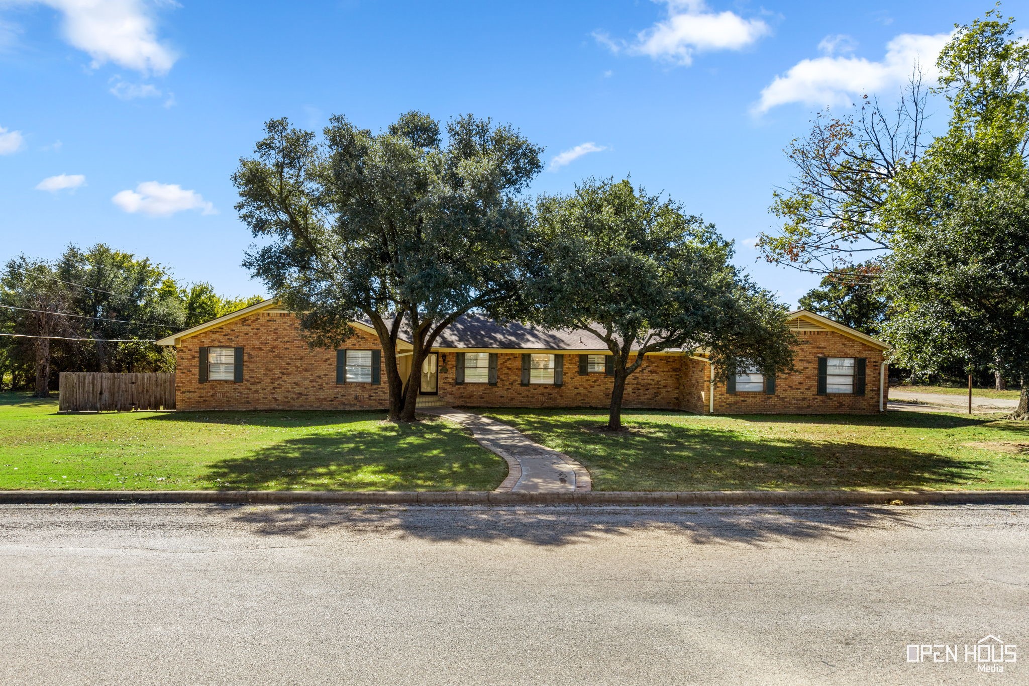 1701 E Spring Street Henrietta TX 76365
