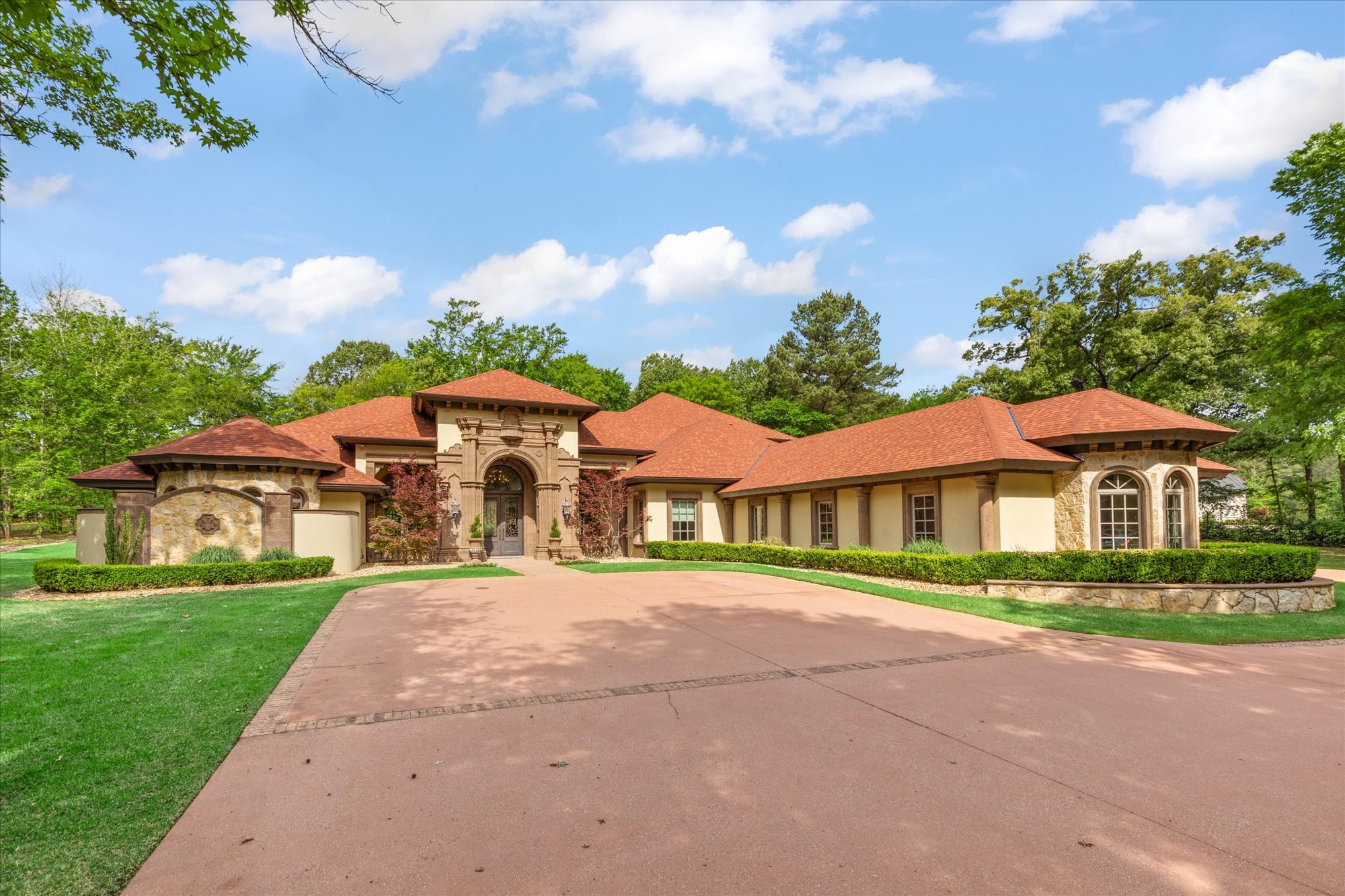 3705 Champions Ridge Lane Longview TX 75605