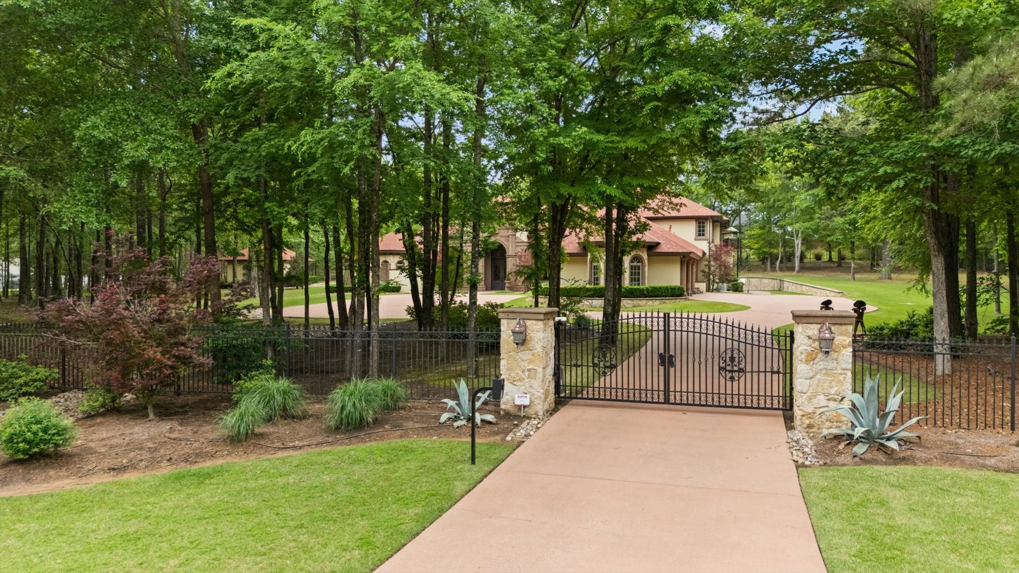 3705 Champions Ridge Lane Longview TX 75605
