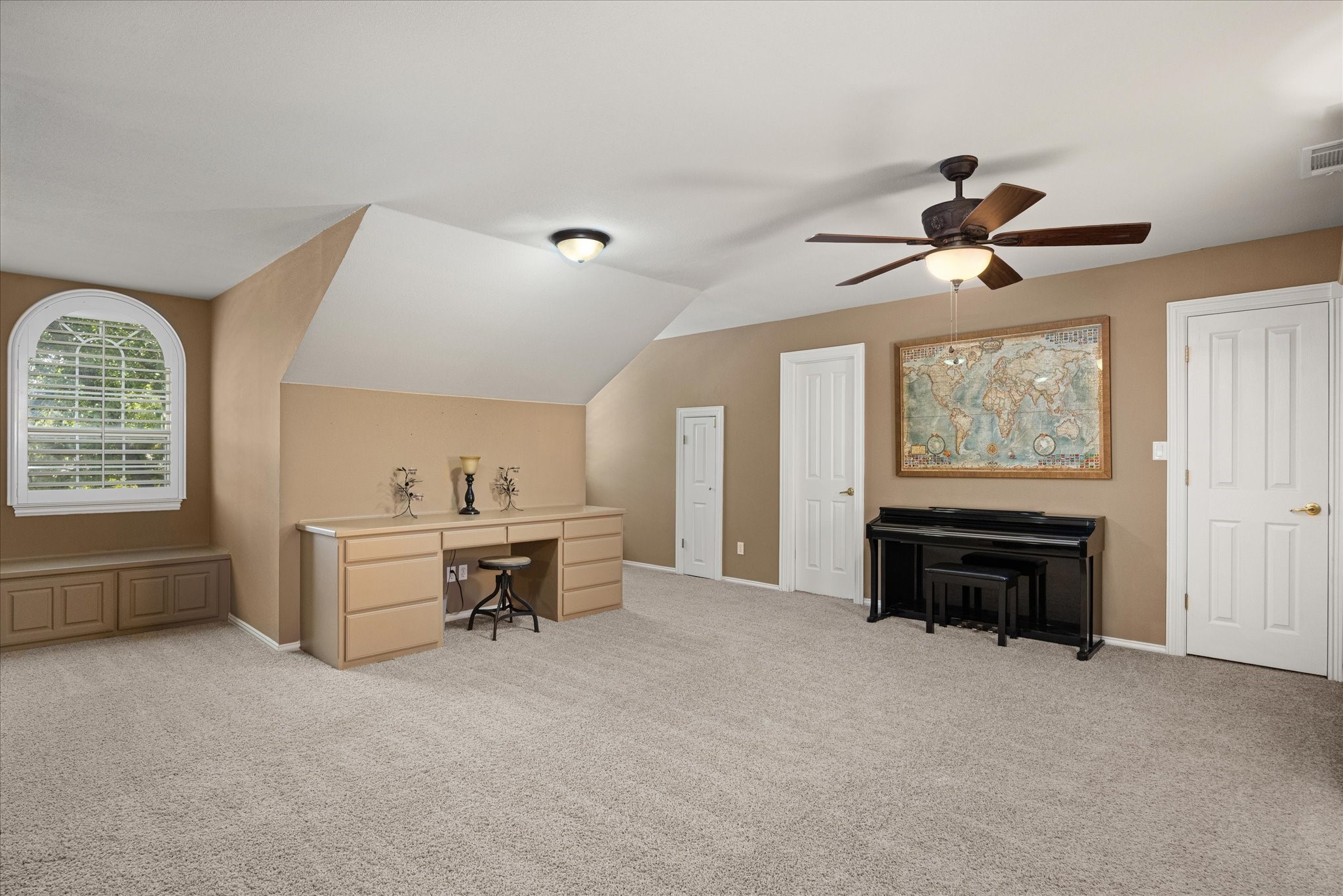 6410 Westover Drive Granbury TX 76049