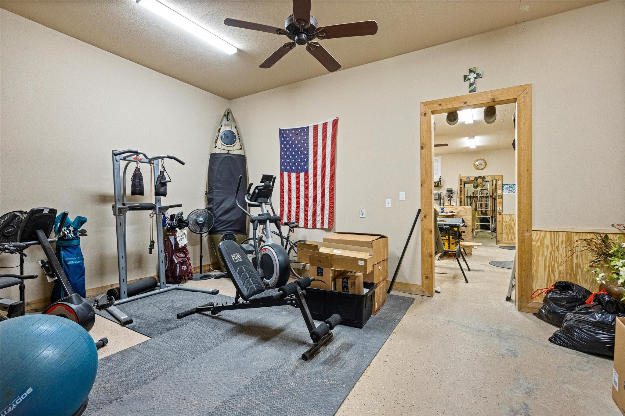 6410 Westover Drive Granbury TX 76049