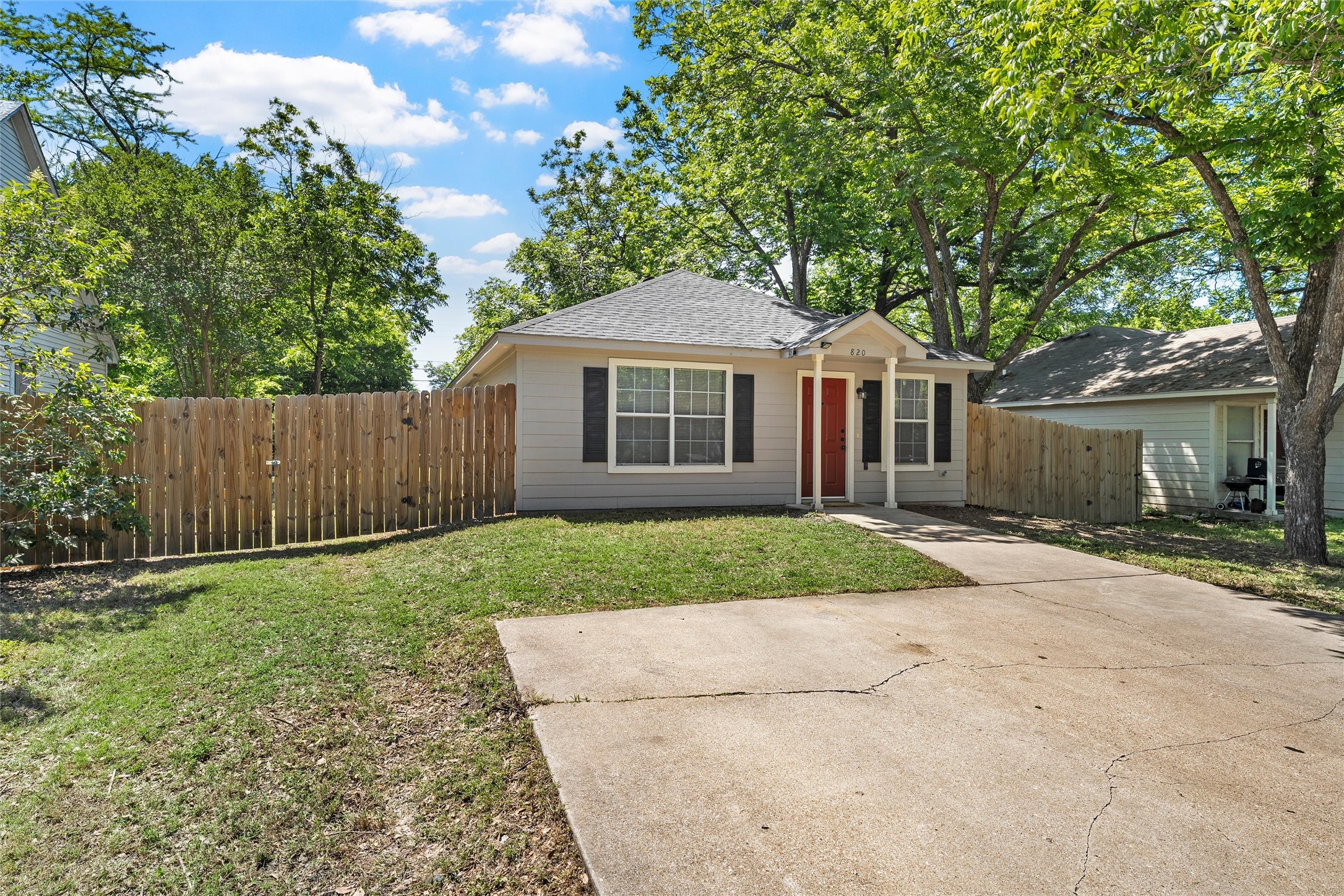 820 N 14th Street Temple TX 76501
