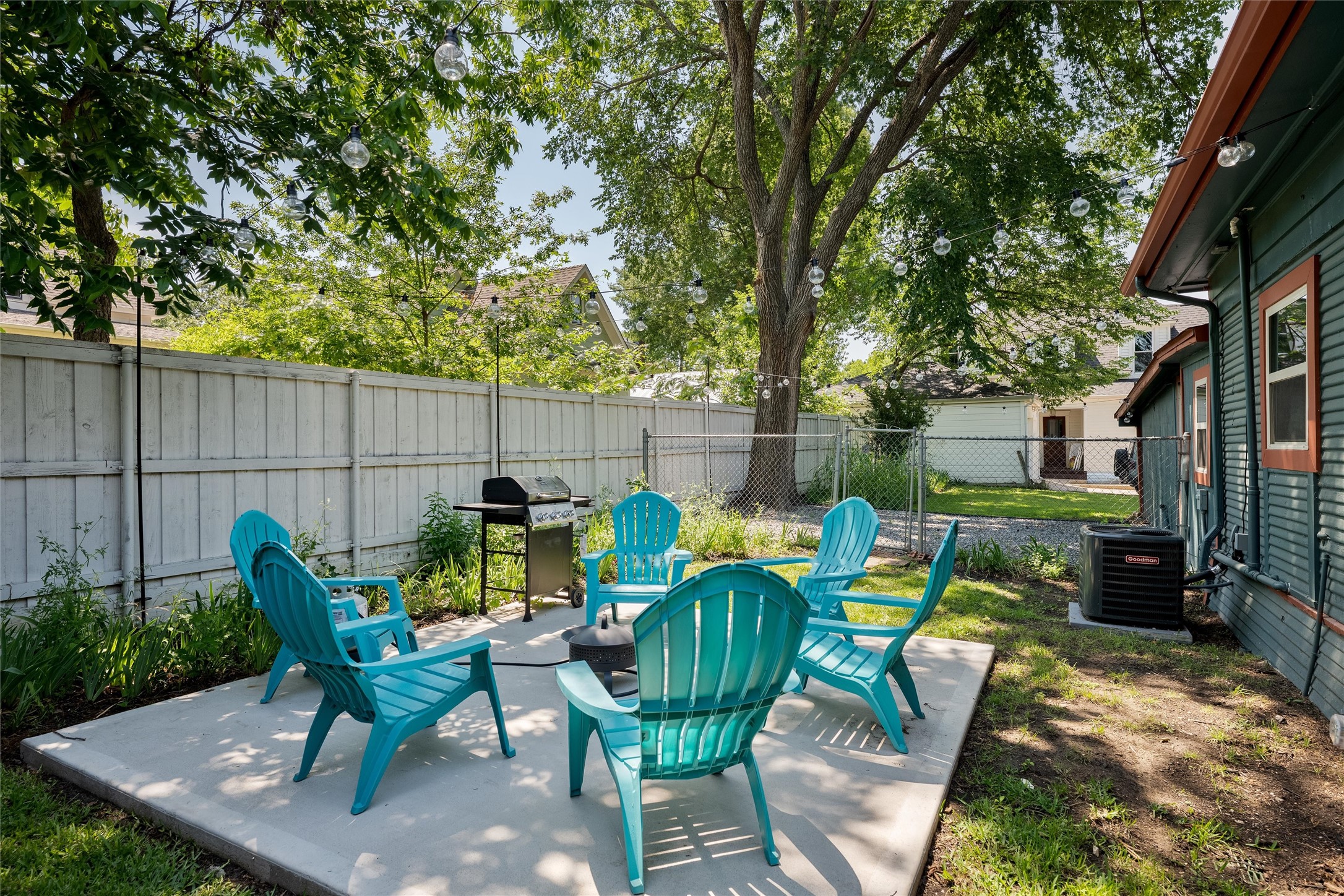 809 W Lamar Street Mckinney TX 75069