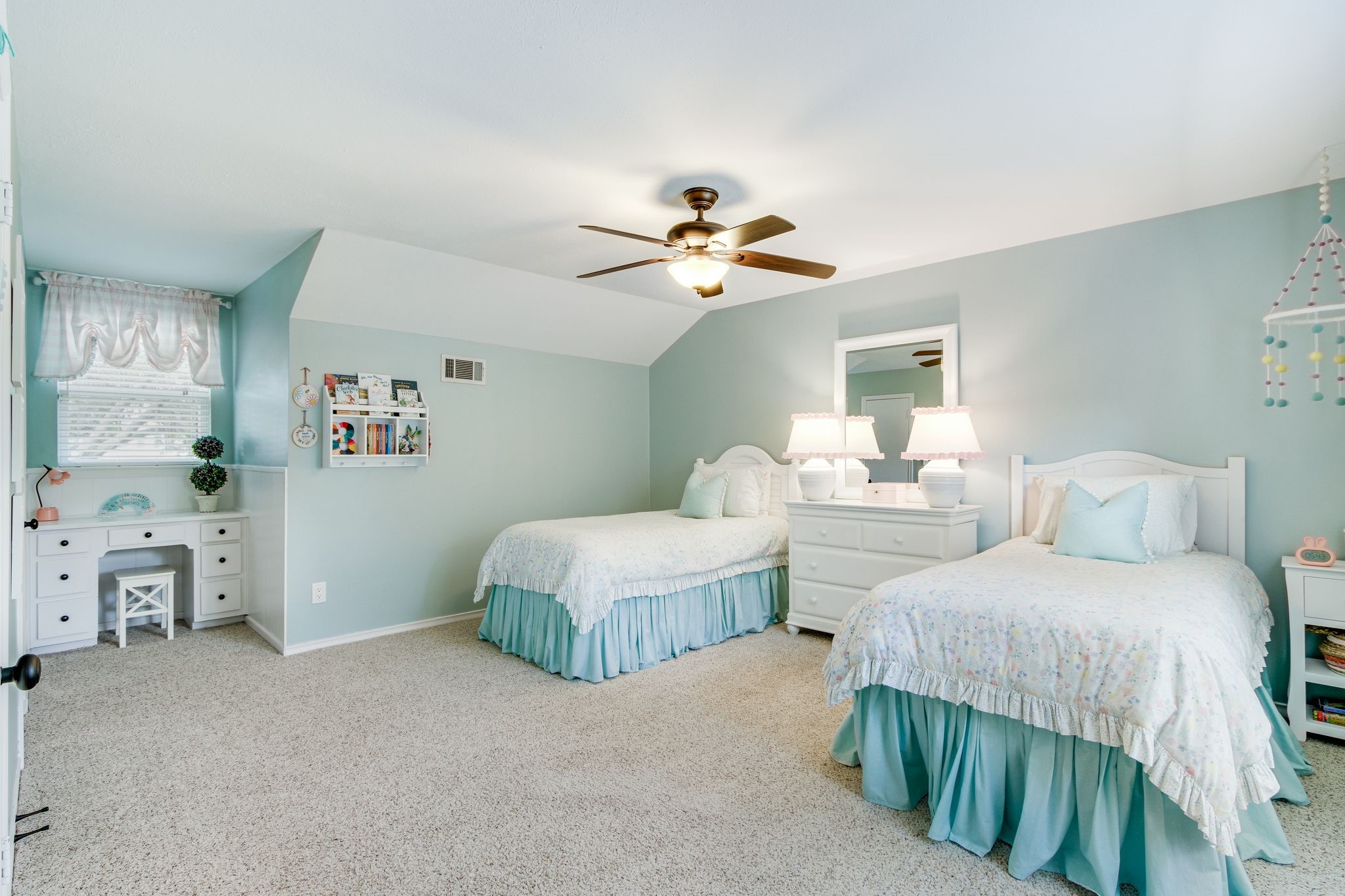 2772 Bay Meadows Circle Farmers Branch TX 75234