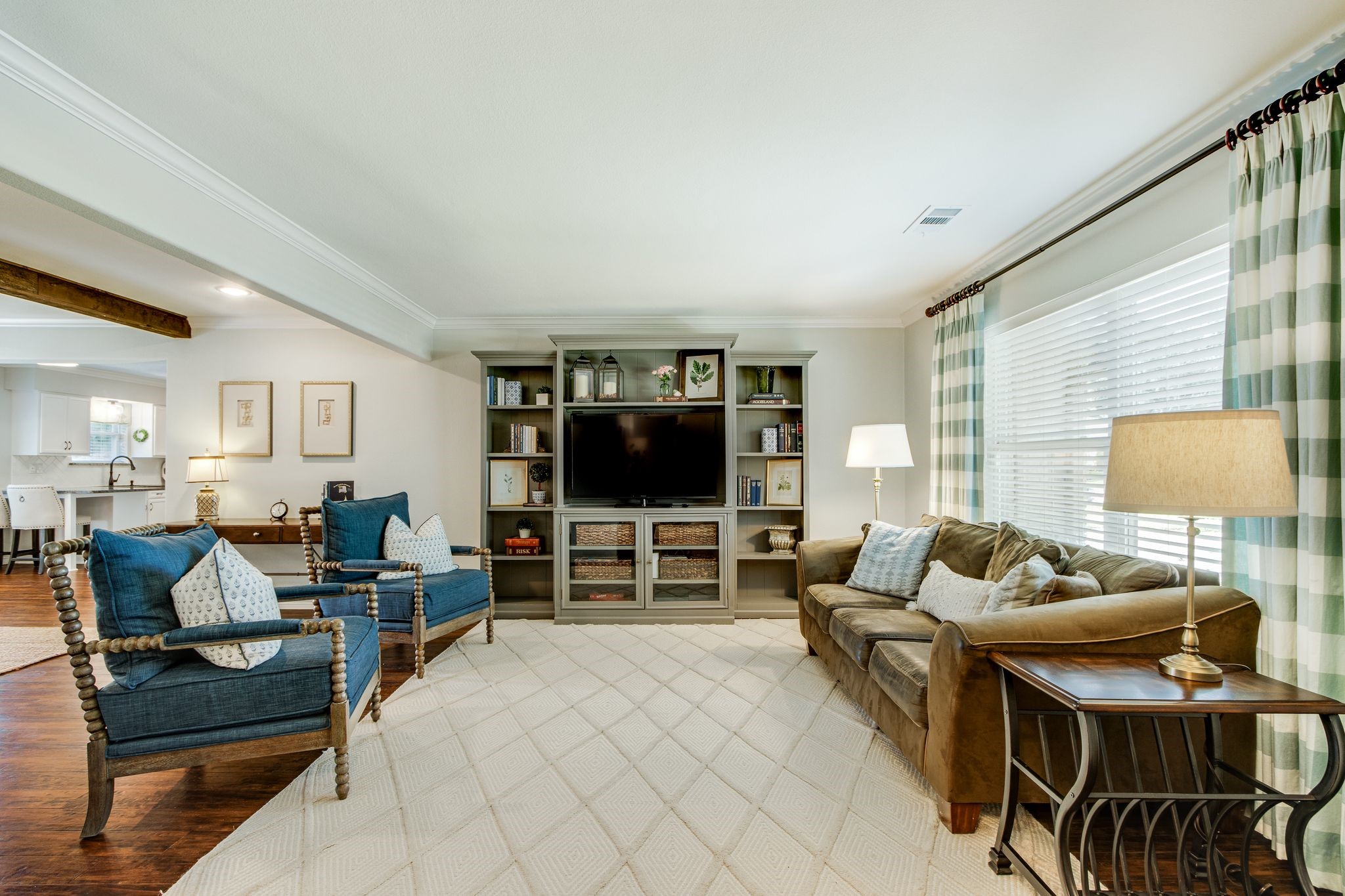 2772 Bay Meadows Circle Farmers Branch TX 75234