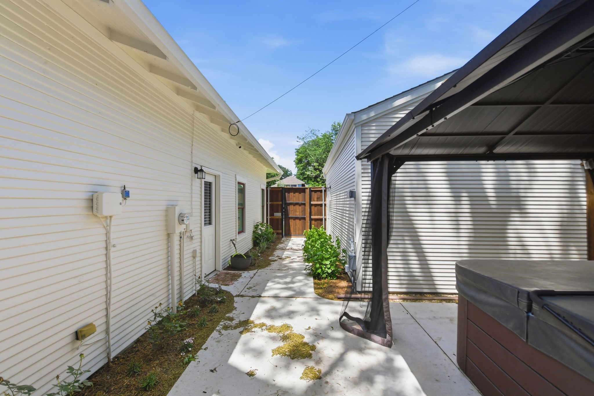 2001 Washington Avenue Fort Worth TX 76110