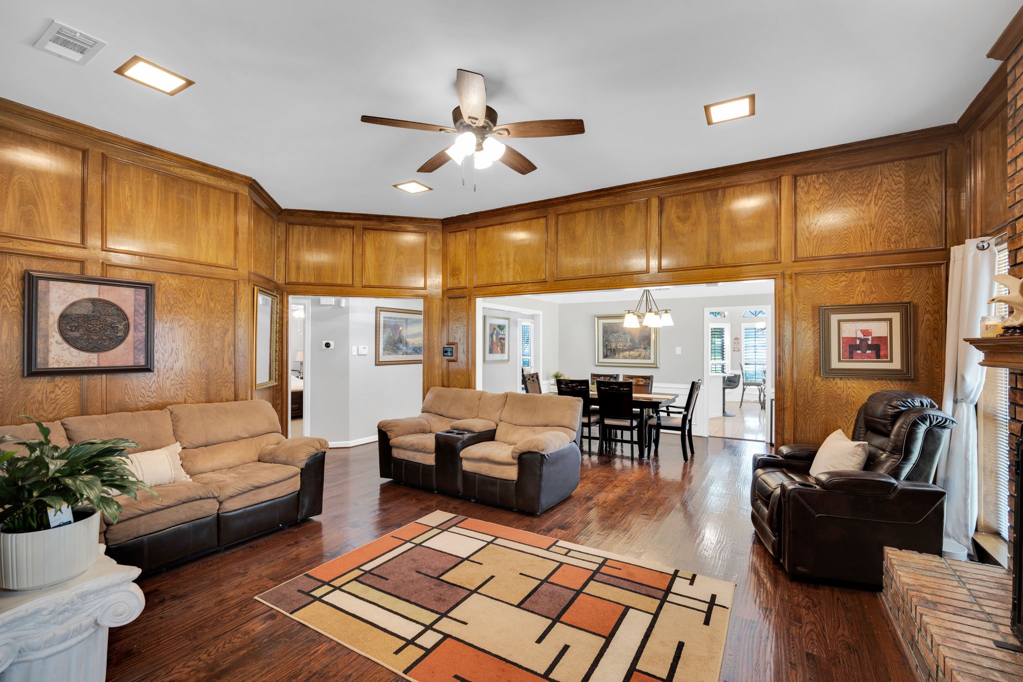 1105 Crestwood Court Desoto TX 75115
