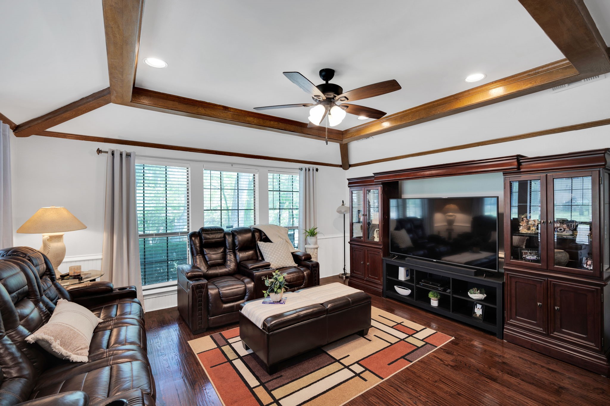 1105 Crestwood Court Desoto TX 75115