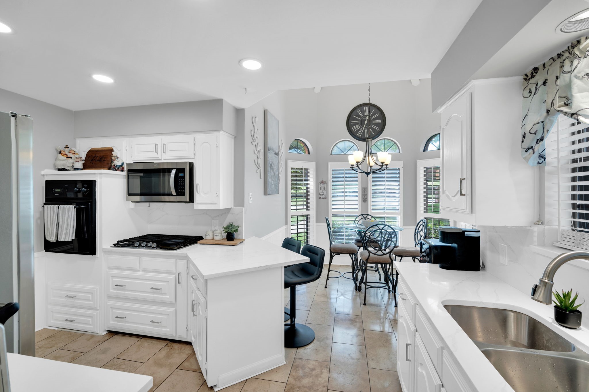 1105 Crestwood Court Desoto TX 75115