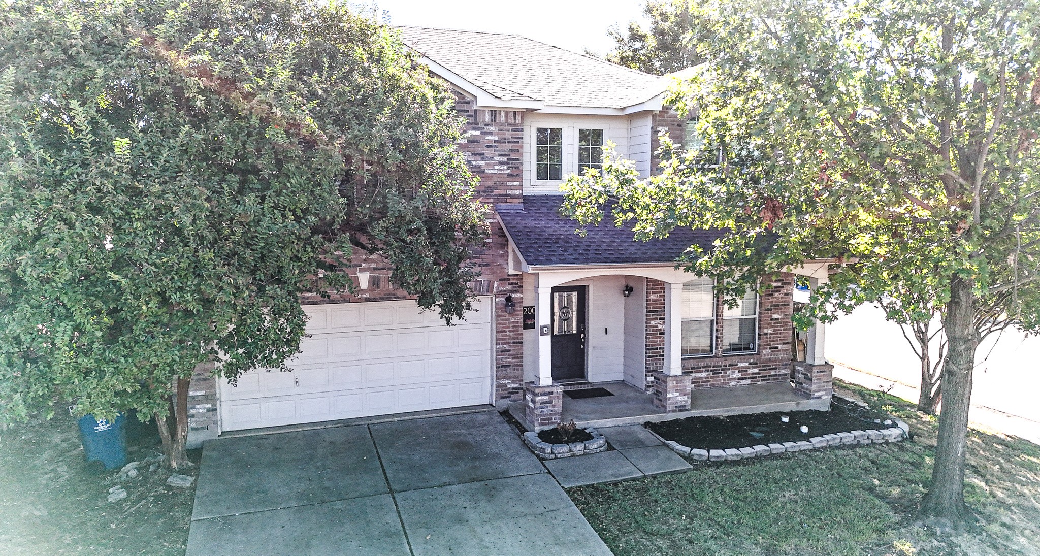 2000 New Braunfels Forney TX 75126
