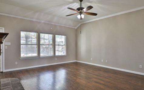2000 New Braunfels Forney TX 75126