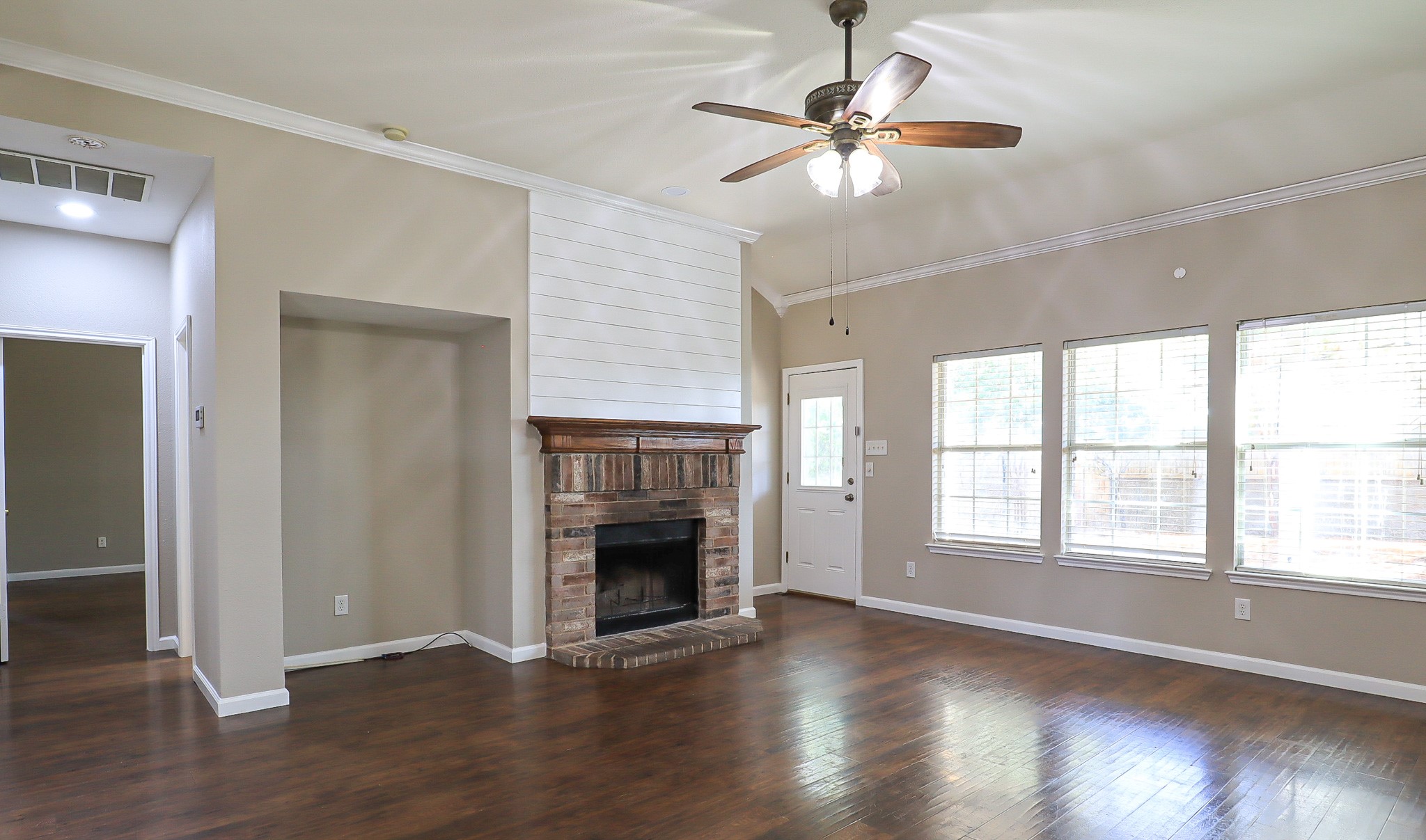2000 New Braunfels Forney TX 75126