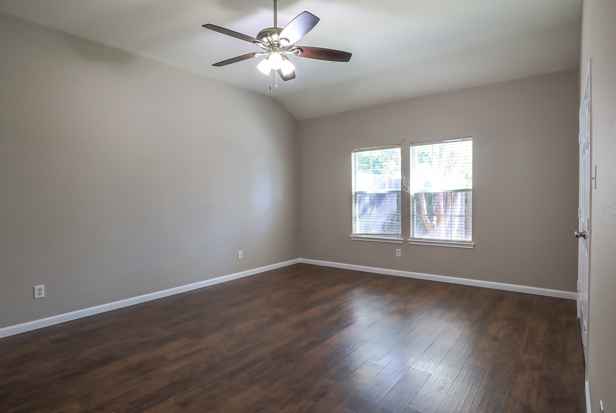 2000 New Braunfels Forney TX 75126