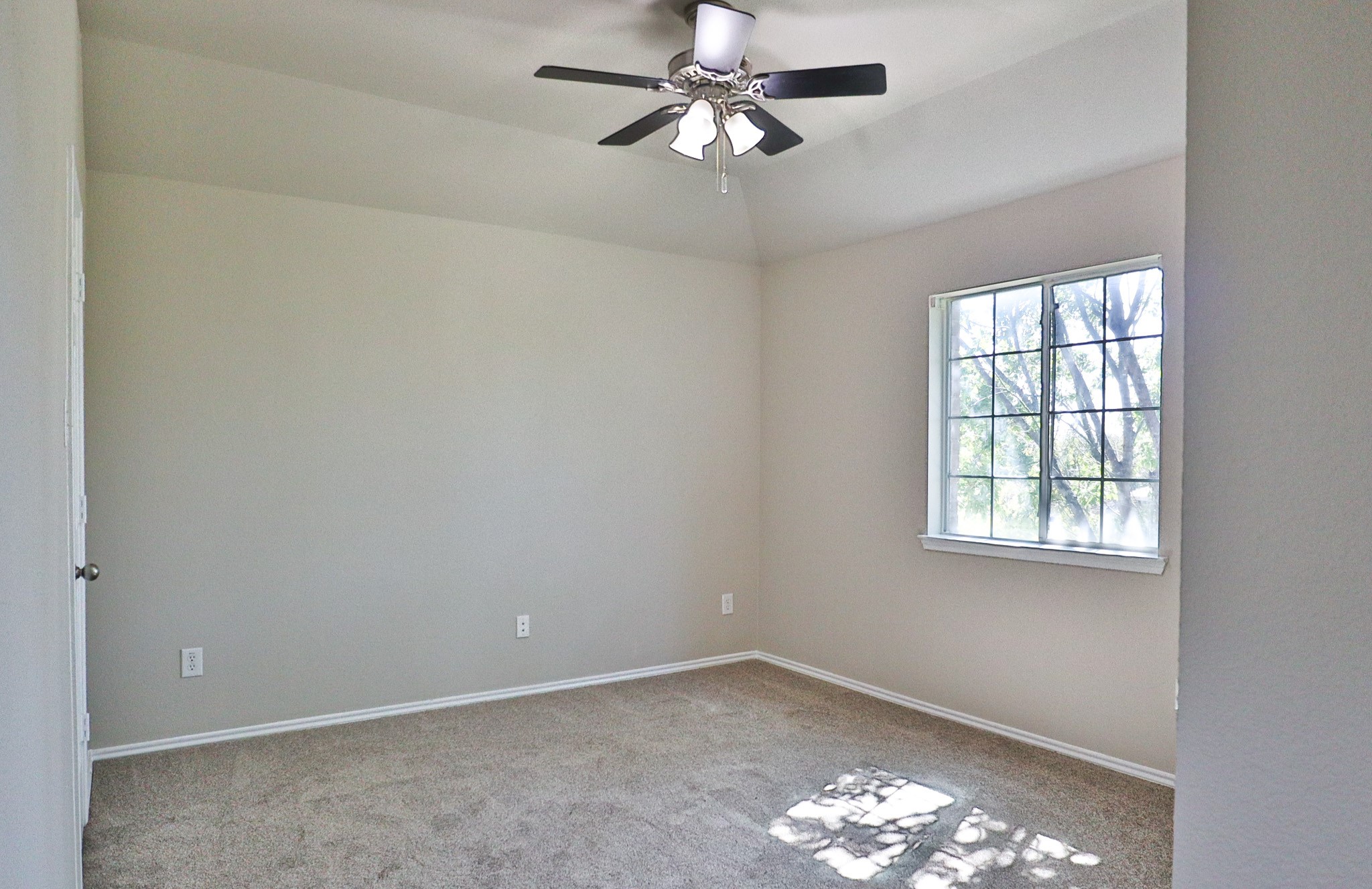2000 New Braunfels Forney TX 75126