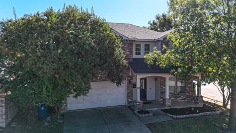 2000 New Braunfels Forney TX 75126