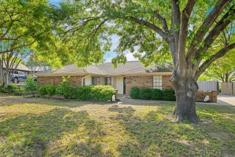 8341 Crosswind Drive Fort Worth TX 76179