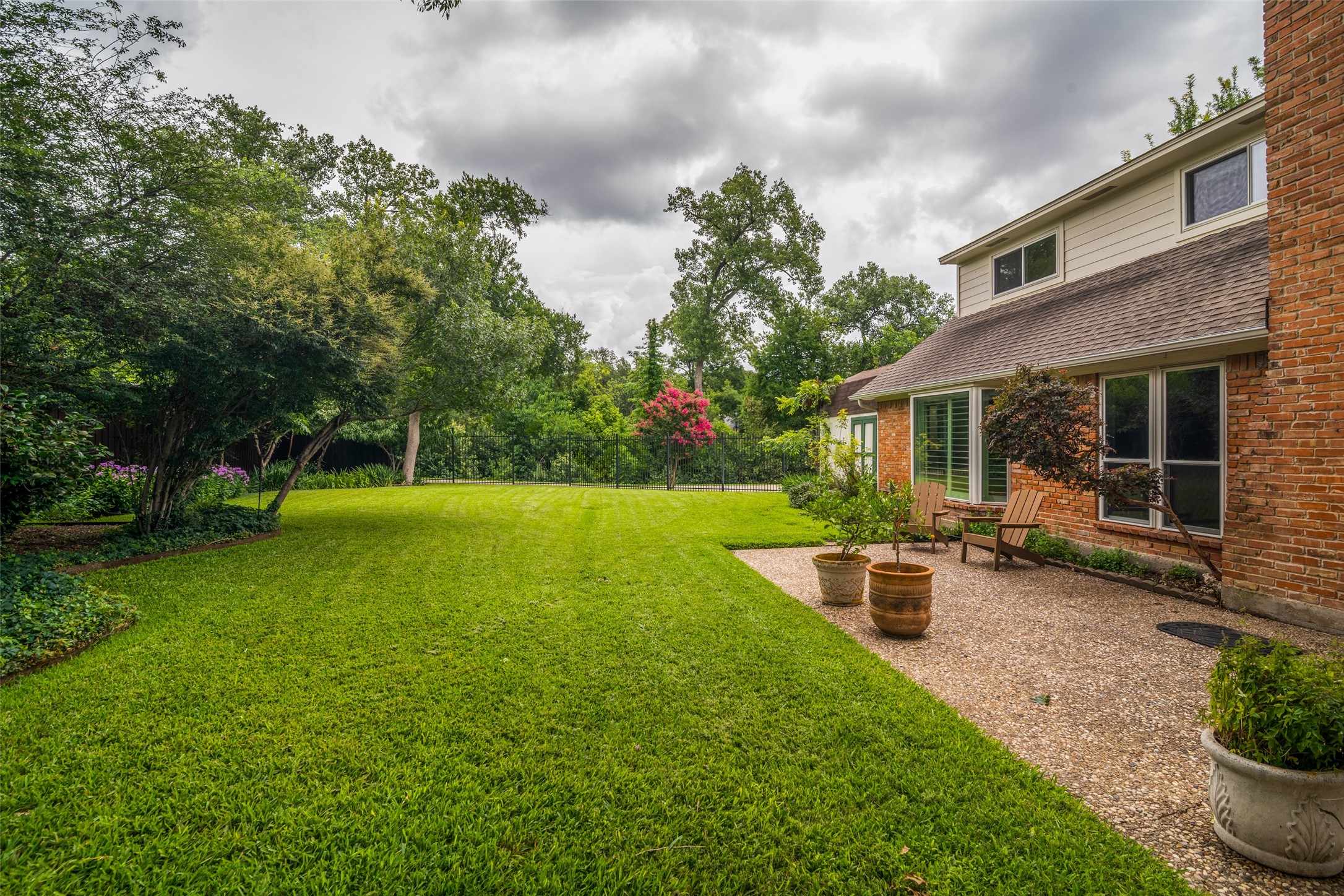 6741 Regalbluff Drive Dallas TX 75248
