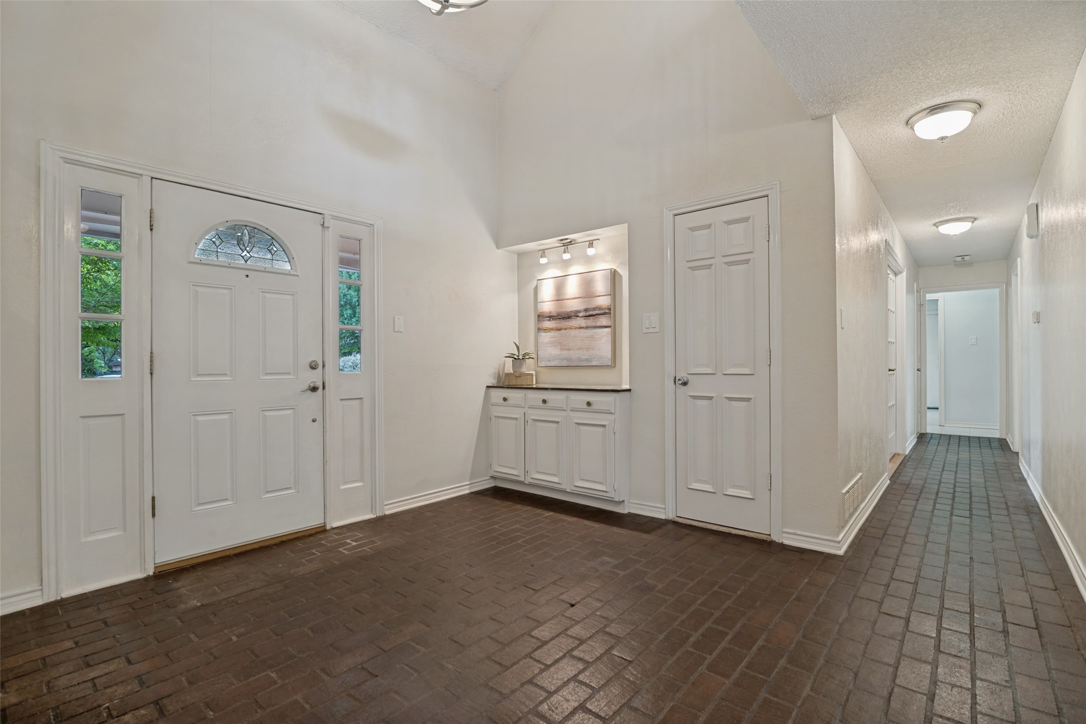 6741 Regalbluff Drive Dallas TX 75248