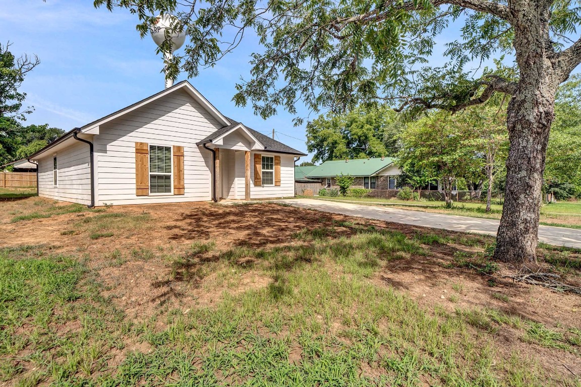 201 N Main Street Arp TX 75750