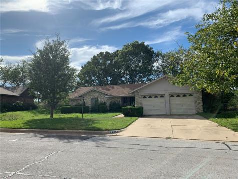 2912 Portales Drive Fort Worth TX 76116