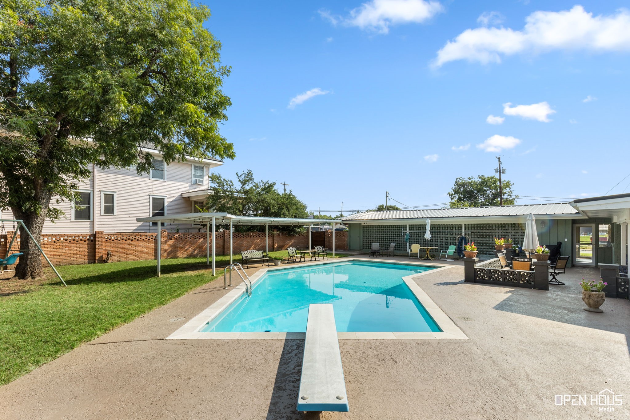 716 E South Street Henrietta TX 76365