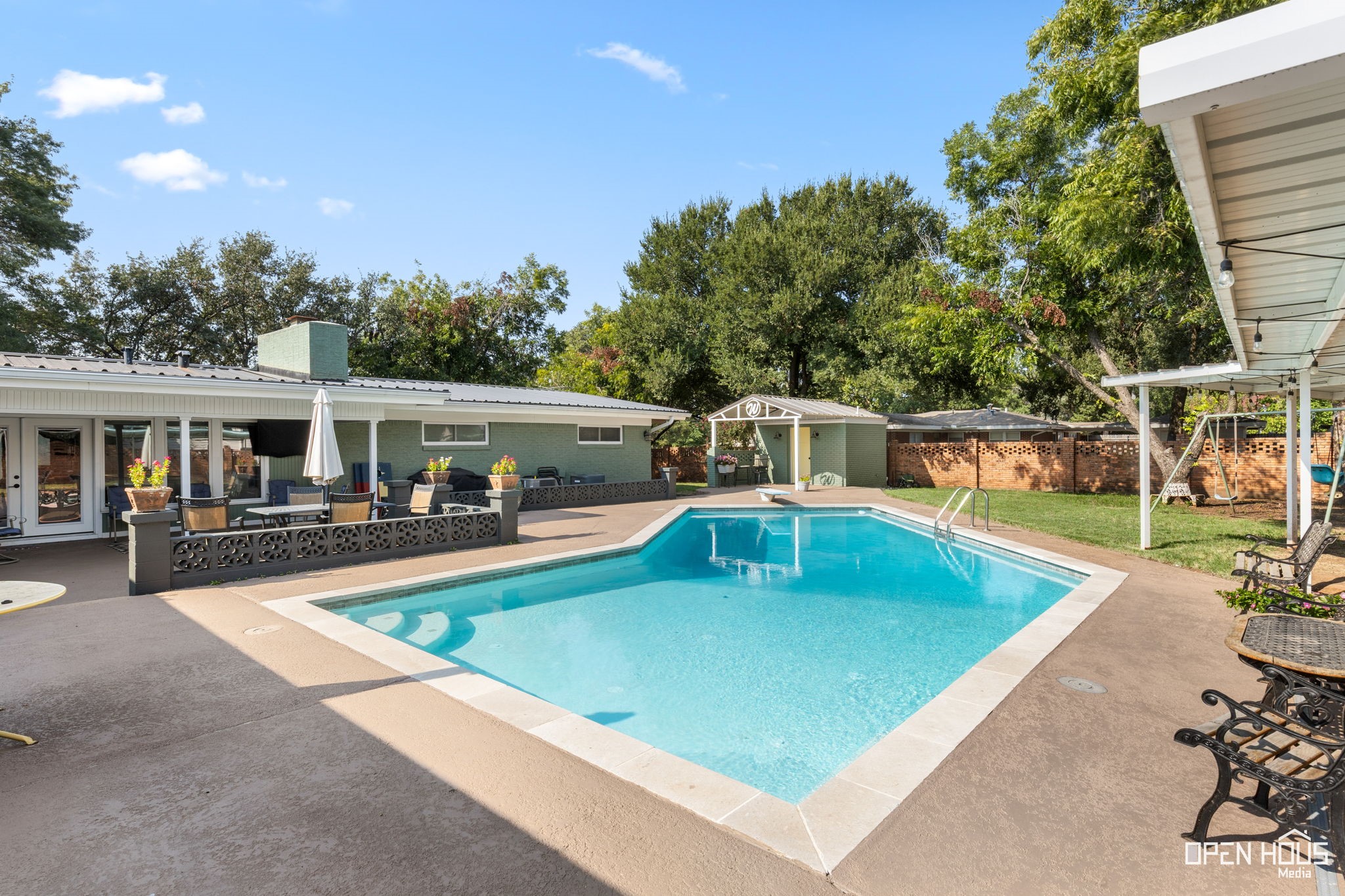 716 E South Street Henrietta TX 76365