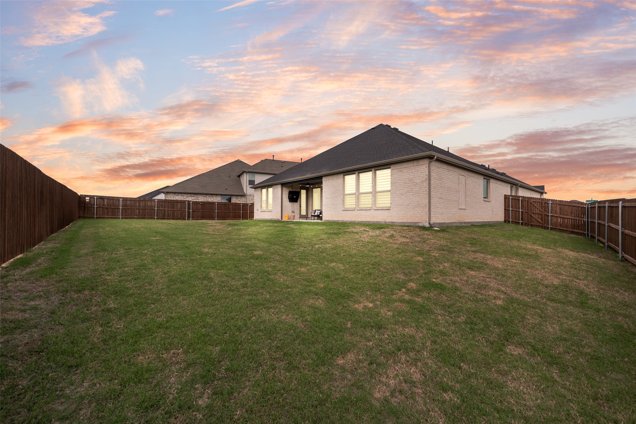 2701 Bluewood Lane Mansfield TX 76063