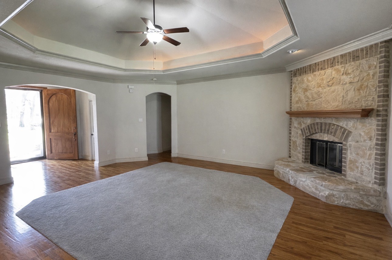 121 Rey Del Mar Circle Weatherford TX 76085