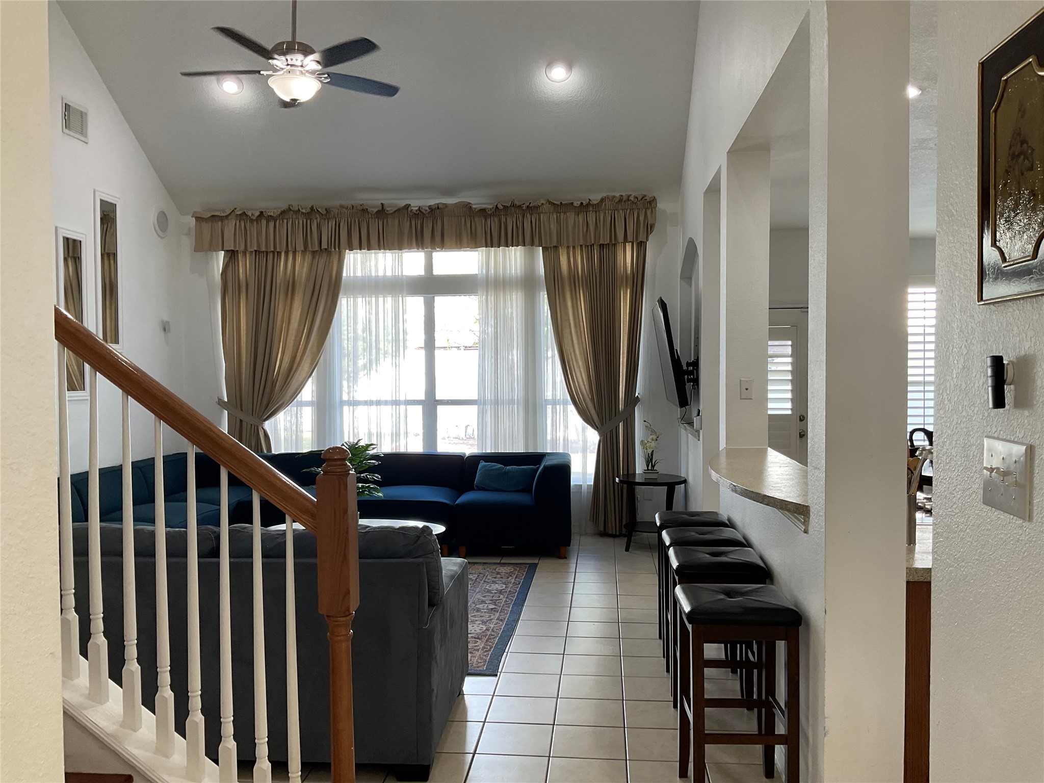 2206 N Carroll Avenue Dallas TX 75204