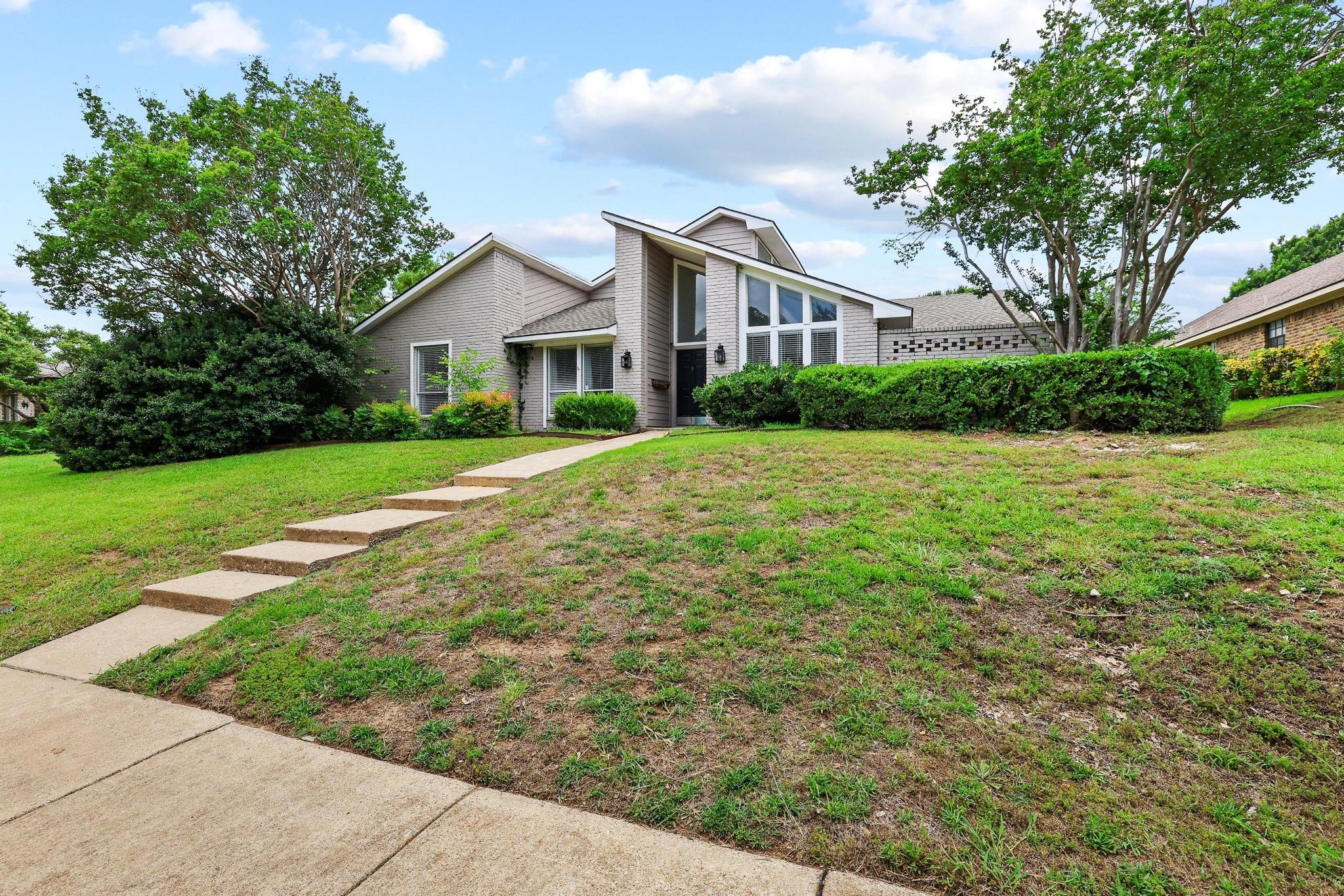 1925 Country Club Drive Plano TX 75074