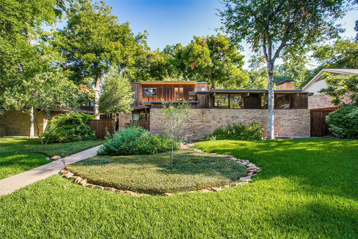 10909 Fernald Avenue Dallas TX 75218