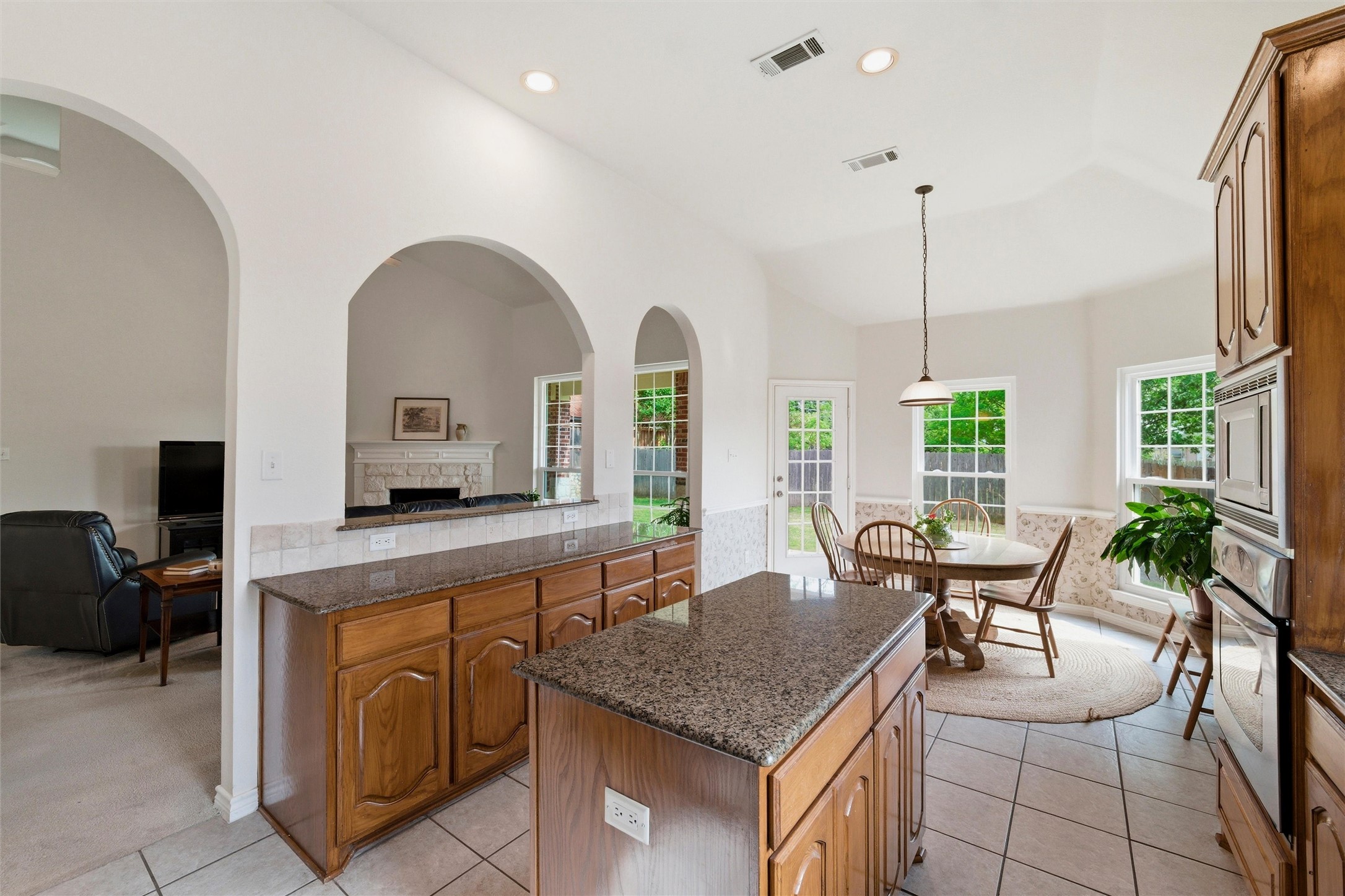 5800 Wester Way Drive Arlington TX 76013
