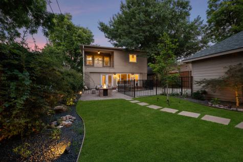 1119 N Winnetka Avenue Dallas TX 75208