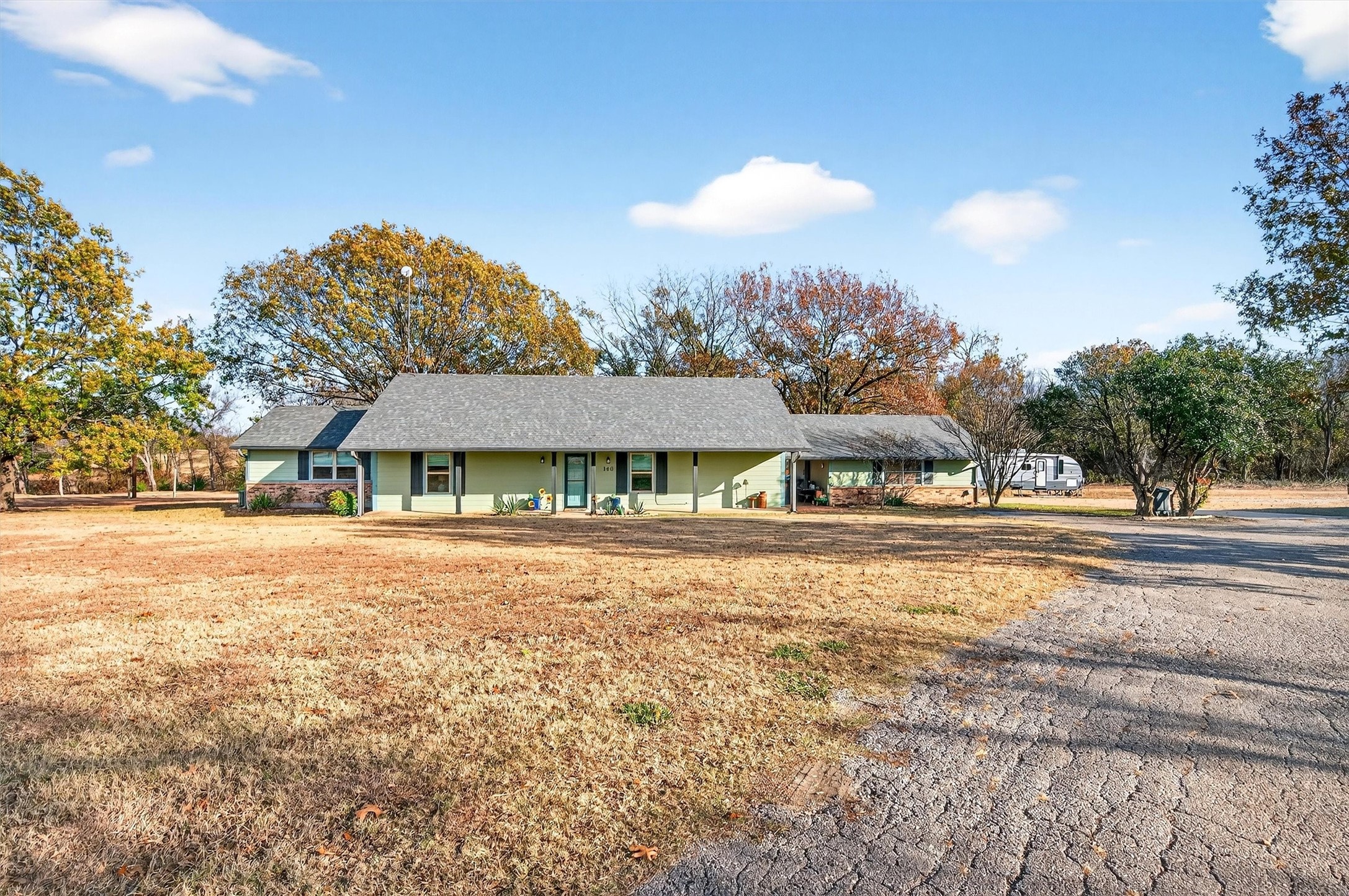 Howe TX, 140 Harrell Road