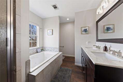 3101 Sunrise Court Granbury TX 76048