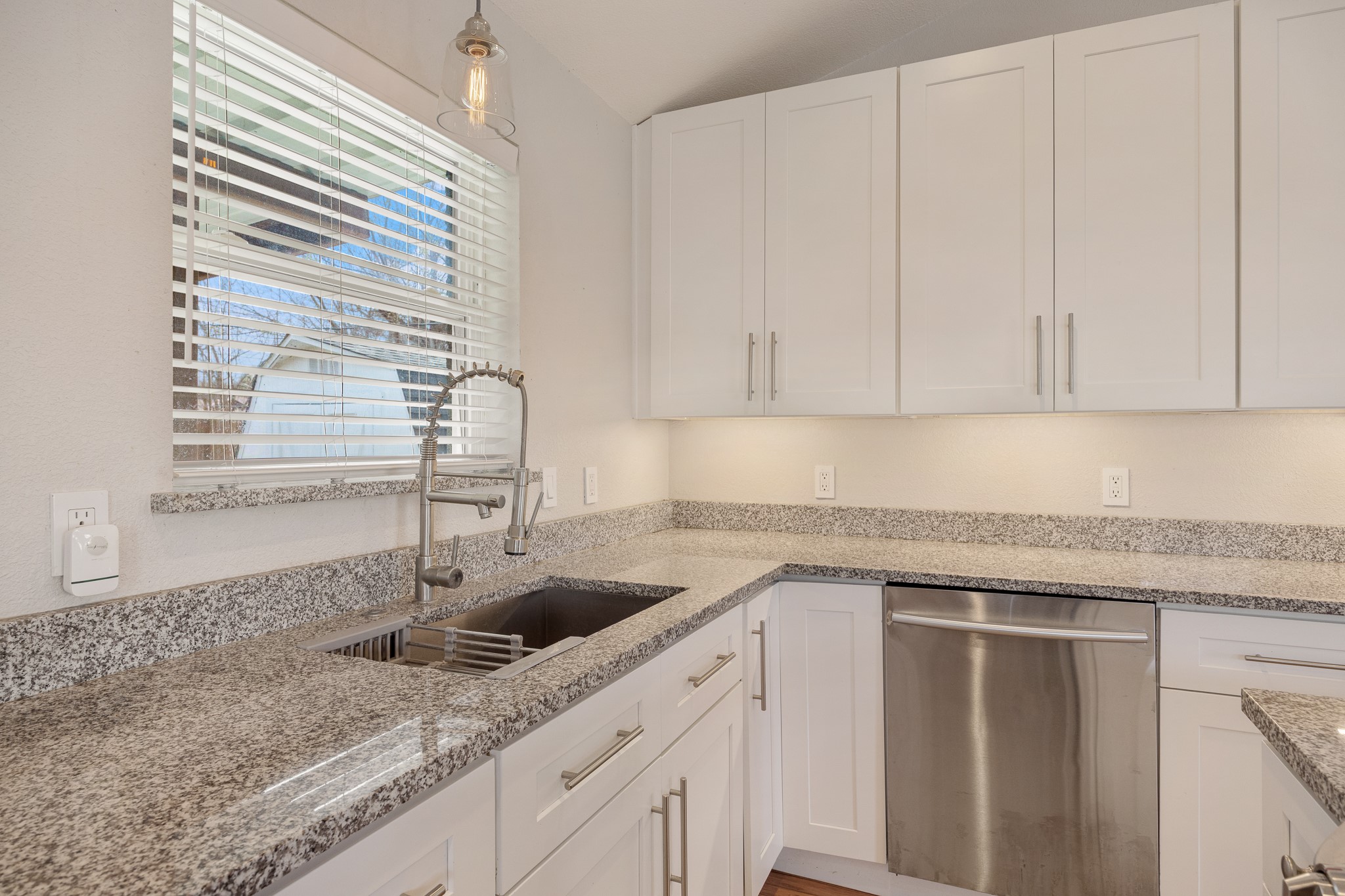 9966 Chireno Street Dallas TX 75220