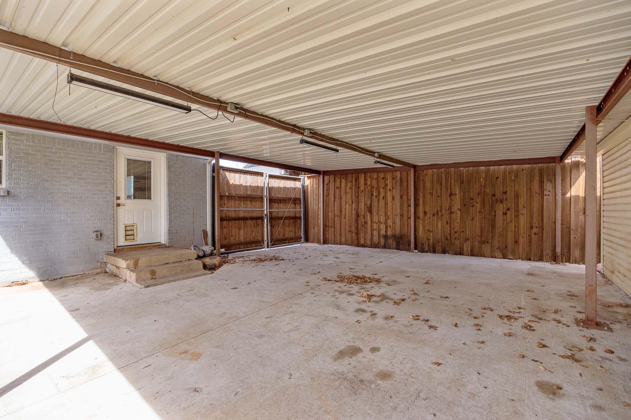 9966 Chireno Street Dallas TX 75220