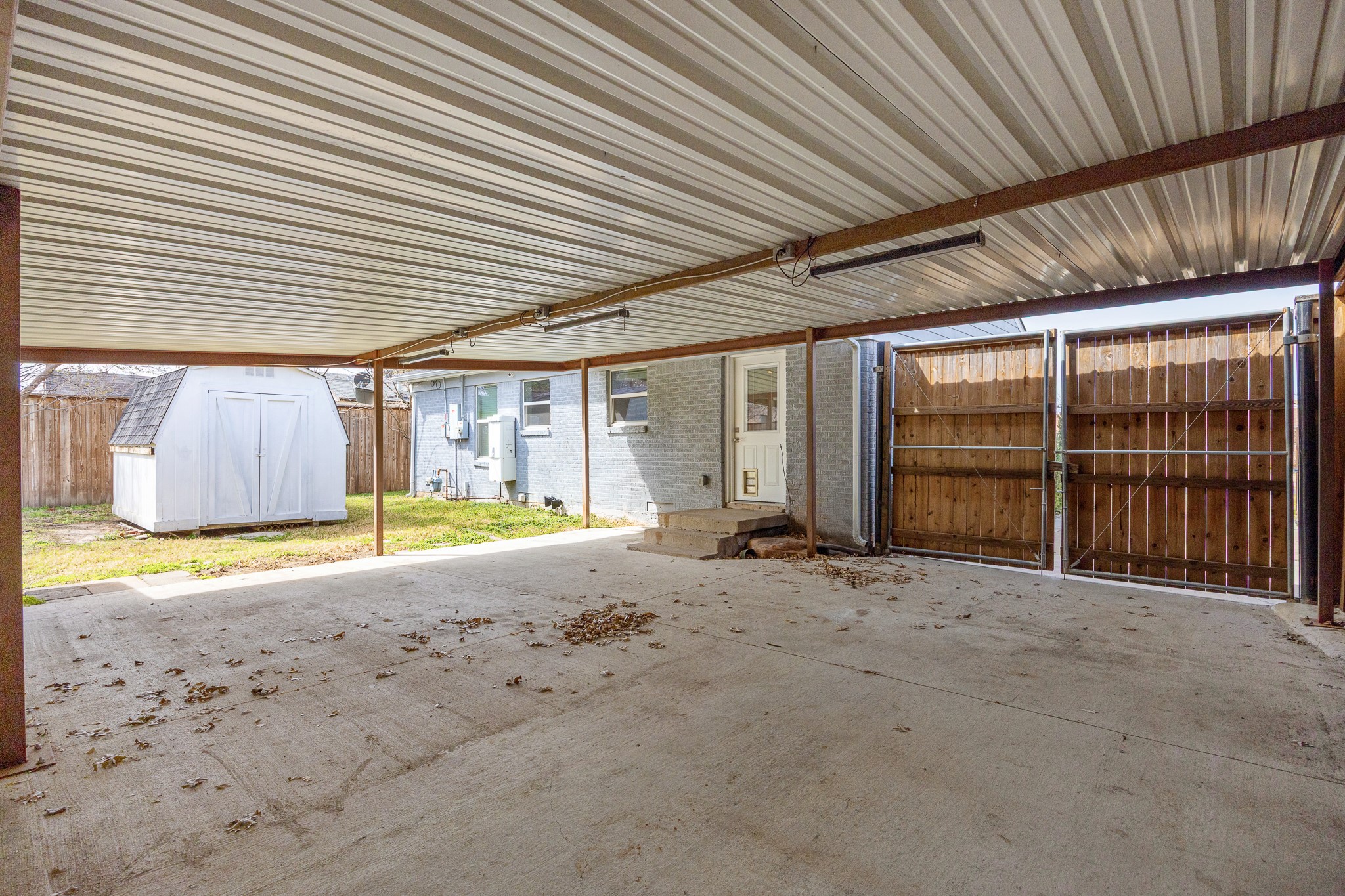 9966 Chireno Street Dallas TX 75220
